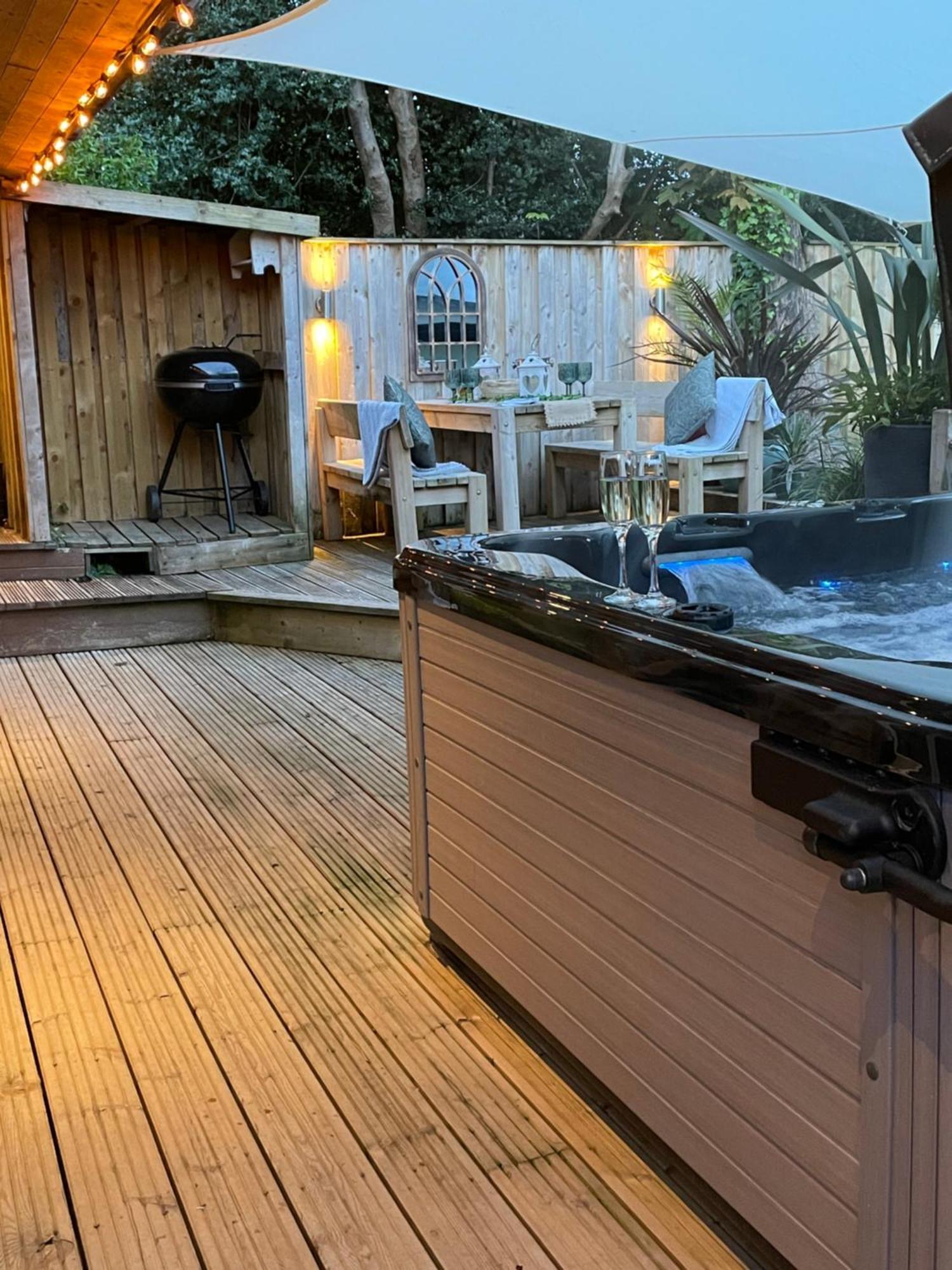 The Lodge@Tyddyn Ucha كارنارفون المظهر الخارجي الصورة